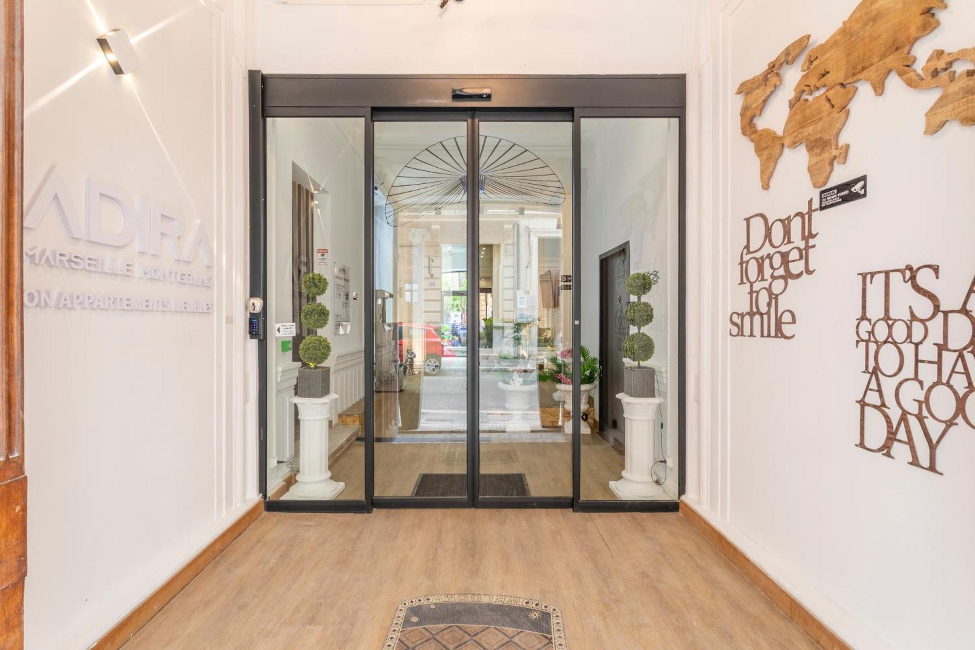 דירות Adira Marseille Montgrand 2 Etoiles מראה חיצוני תמונה